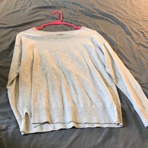 GAP grey sweater